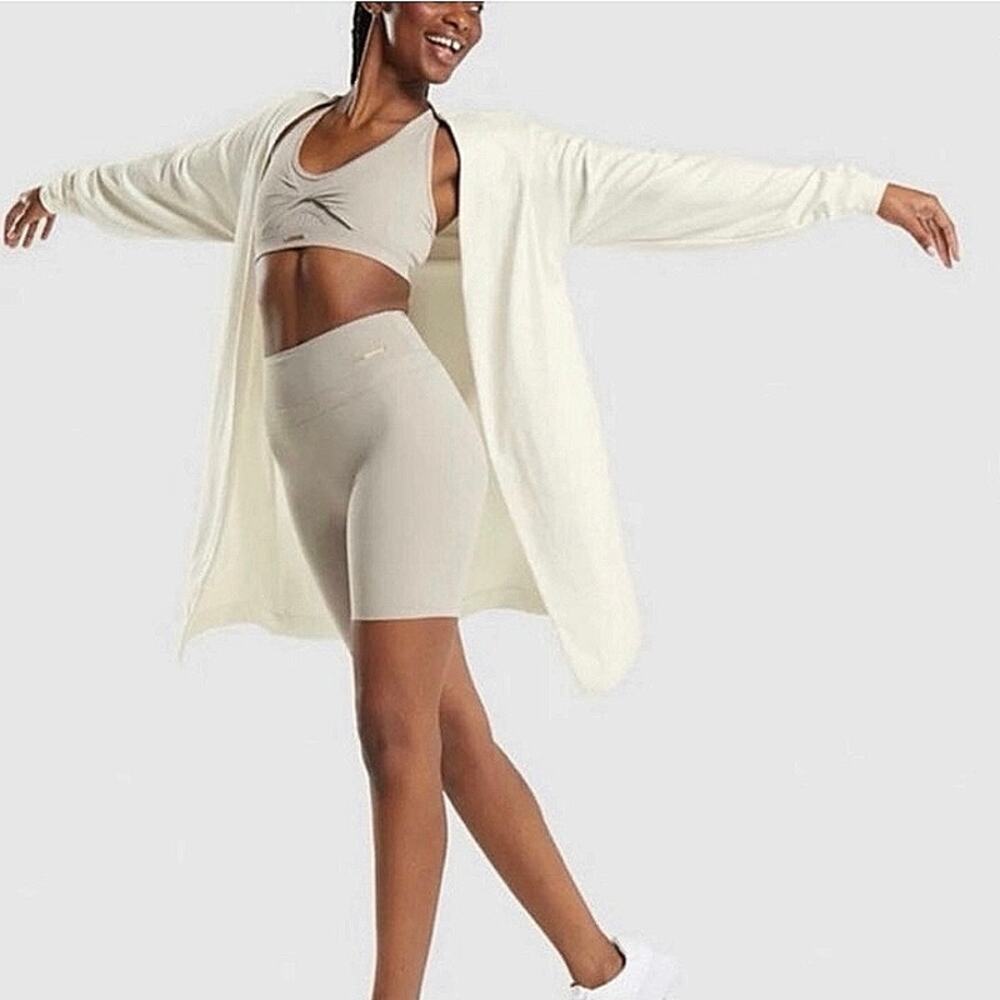Gymshark White Long Sleeve Knit Mid Length Open Cardigan Sweater Top Size M